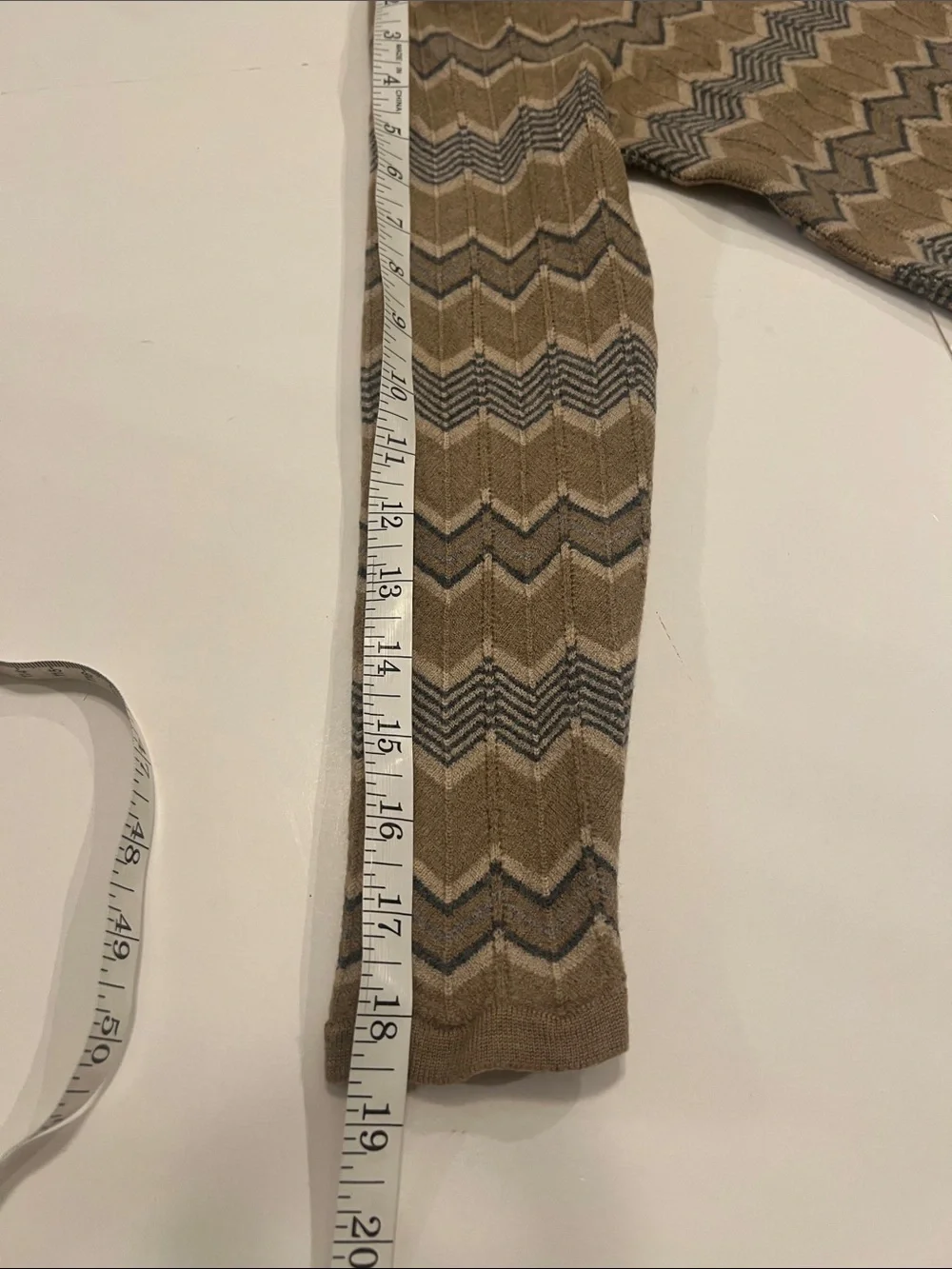 Pendleton Merino Wool Chevron Sweater Beige Taupe Gray Zig Zag M - FITS LIKE XS